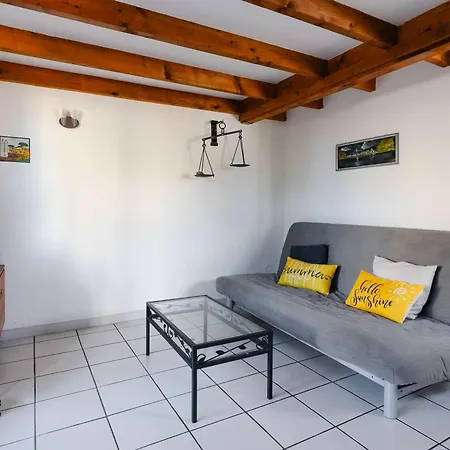 Pavillon Mezzanine Avec Piscine Et Parking, - Fr-1-409-117 וילה