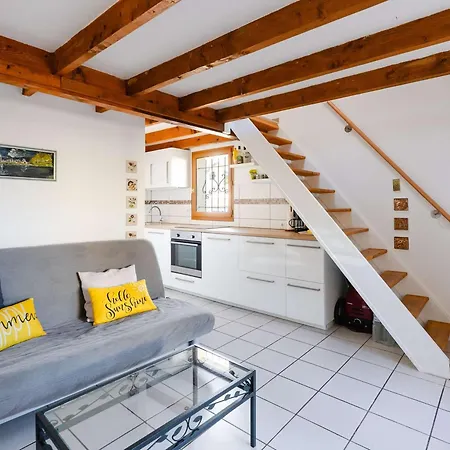 Pavillon Mezzanine Avec Piscine Et Parking, - Fr-1-409-117 וילה