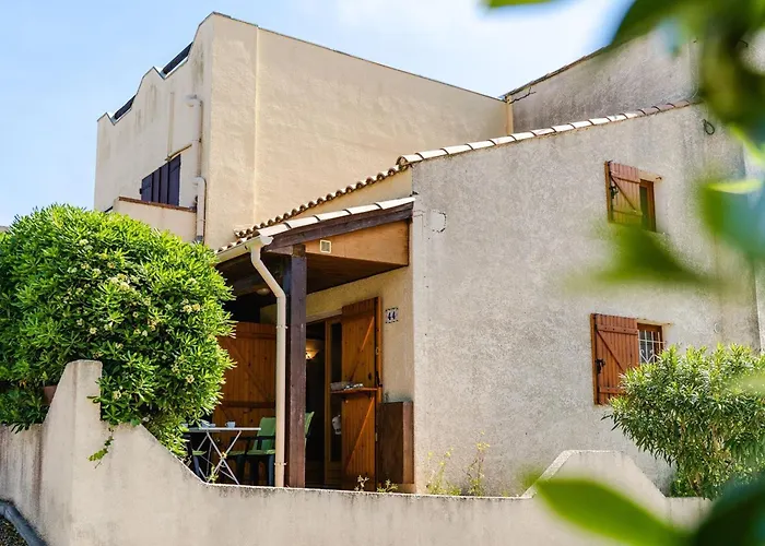 Pavillon Mezzanine Avec Piscine Et Parking, - Fr-1-409-117 Villa Narbonne-Plage
